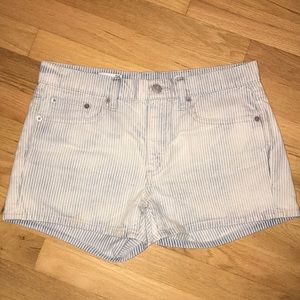 GAP light wash striped jean shorts